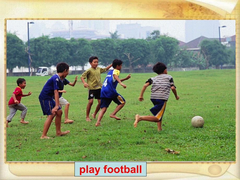 四年级下册英语课件-Unit 10 Activities Lesson 1 _北师大版（三起）（2014秋） (共18张PPT).ppt_第3页